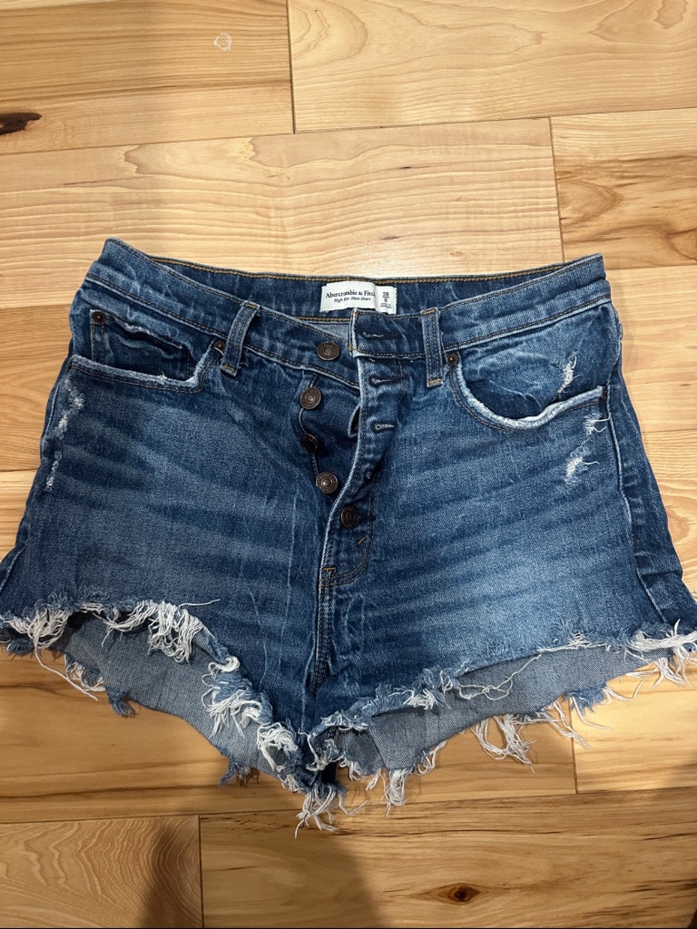 Abercrombie & Fitch High Rise Mom Short
